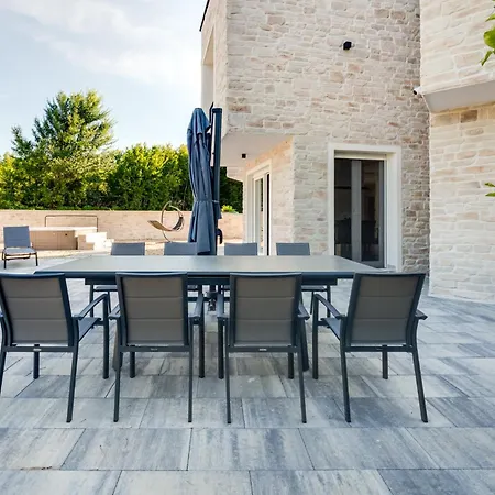 Modern With Heated Pool, Whirpool In Quiet Area - By Traveler Tourist Agency Krk Id 2180
