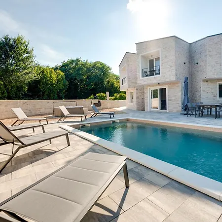 Modern With Heated Pool, Whirpool In Quiet Area - By Traveler Tourist Agency Krk Id 2180