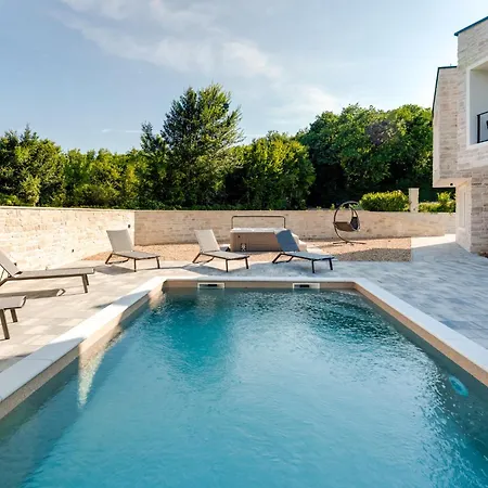 Modern With Heated Pool, Whirpool In Quiet Area - By Traveler Tourist Agency Krk Id 2180