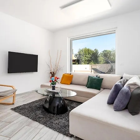 Modern With Heated Pool, Whirpool In Quiet Area - By Traveler Tourist Agency Krk Id 2180 *