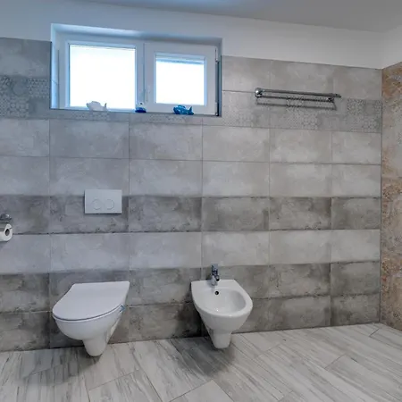 Modern With Heated Pool, Whirpool In Quiet Area - By Traveler Tourist Agency Krk Id 2180 Willa