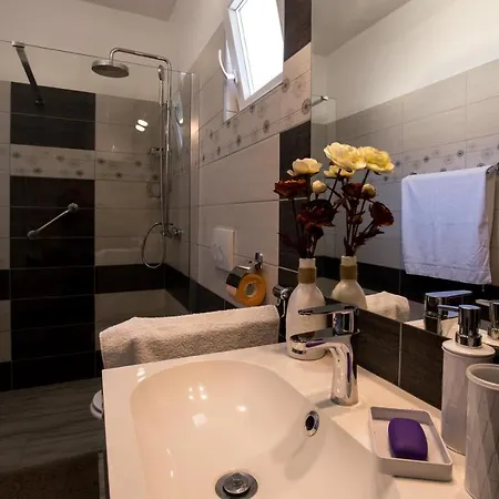 Modern With Pool, Whirpool In Quiet Area - By Traveler Tourist Agency Krk Id 2180 Villa *