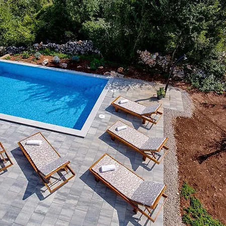 Modern With Pool, Whirpool In Quiet Area - By Traveler Tourist Agency Krk Id 2180 Villa Gostinjac